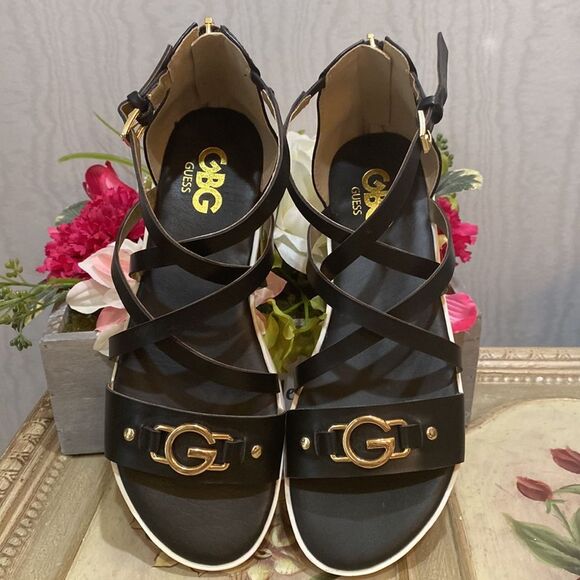 Guess GBG GG Karin Strappy Gold Hardware Zip Back Vegan Sandals Black Sz 6 - Picture 12 of 15